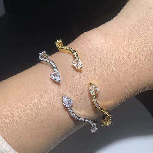 Clair d’Amour Bangle